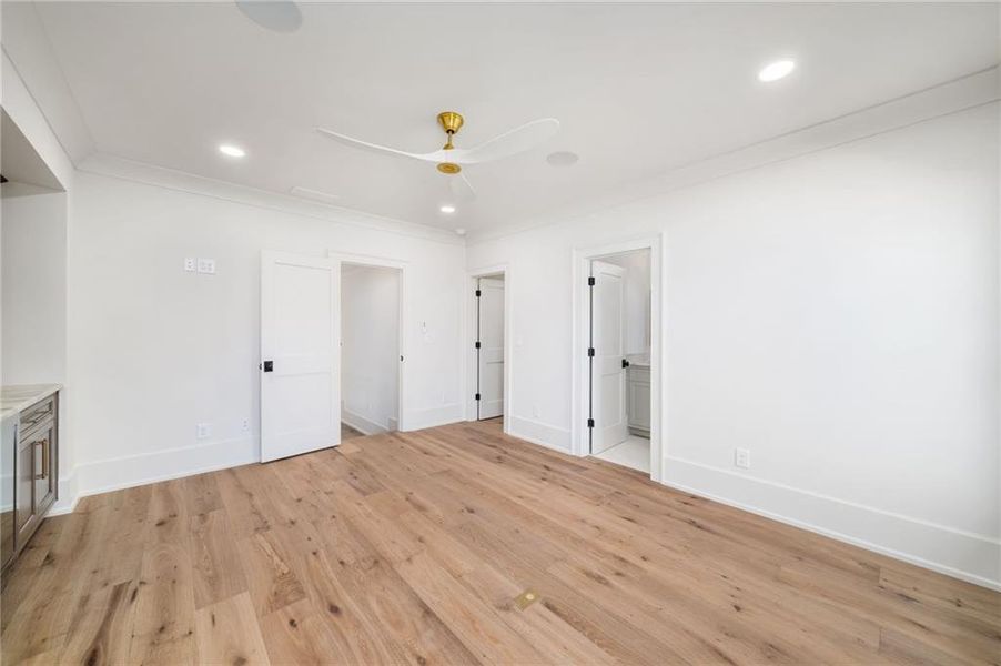 Spacious, unfurnished interior of a new home in , Alpharetta (Image 61).