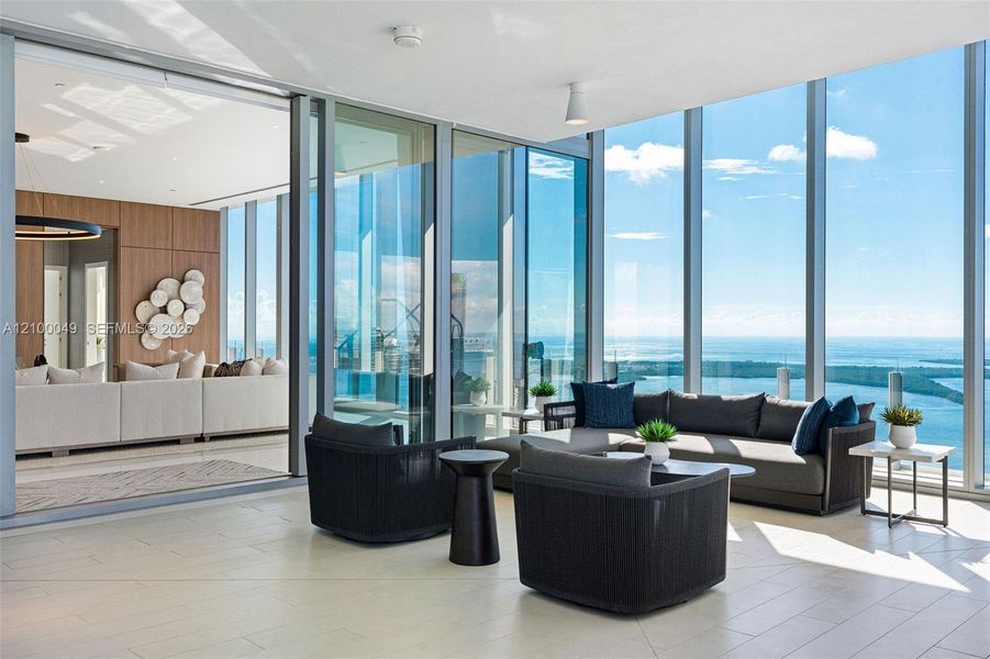 Community amenities in , Miami (Image 37).