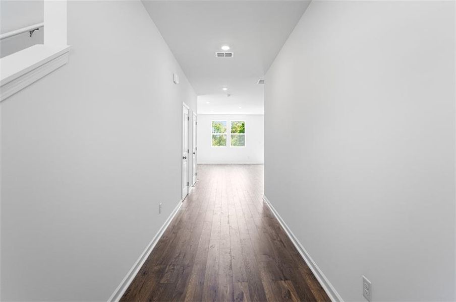 Image 27 of a home in Windance Lake.