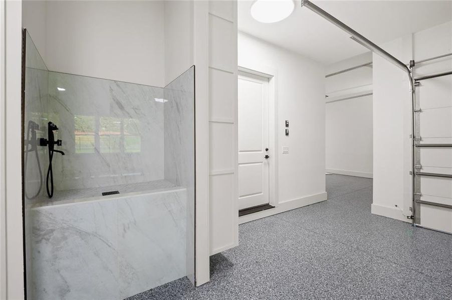 Image 72 of a home in .