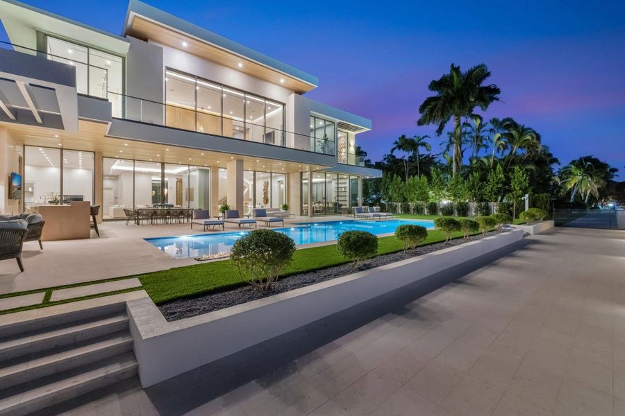 Stunning Coastal Modern