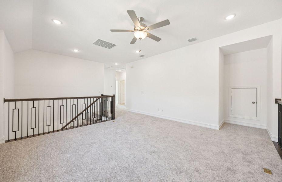 Spacious, unfurnished interior of a new home in Spiritas Ranch, Little Elm (Image 10).