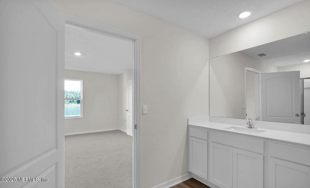 Image 6 of a home in .