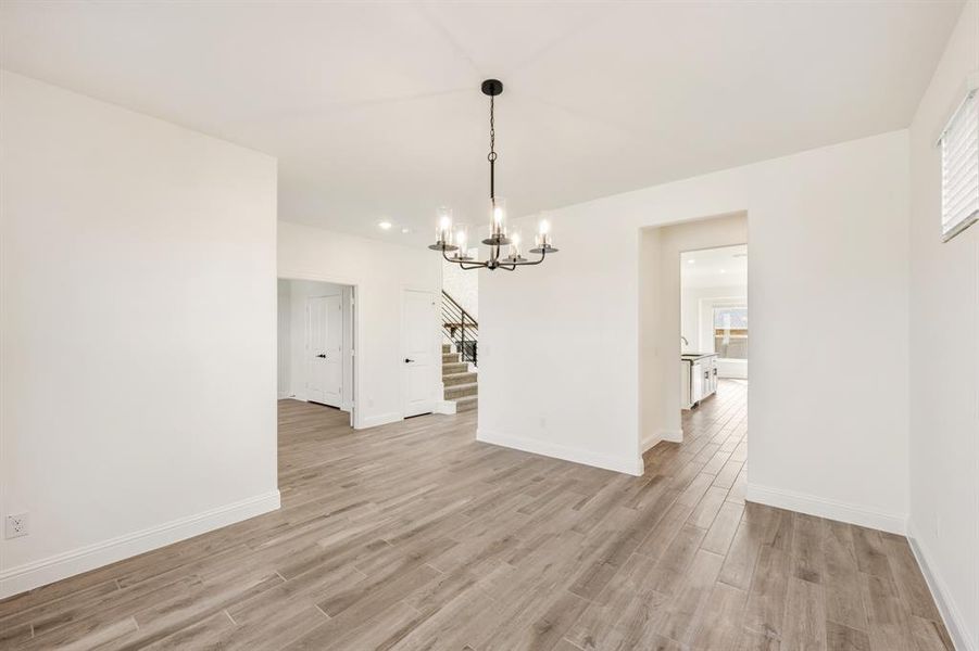 Spacious, unfurnished interior of a new home in Terracina, Rockwall (Image 15). Spacious, unfurnished interior of a new home in Terracina, Rockwall (Image 15).