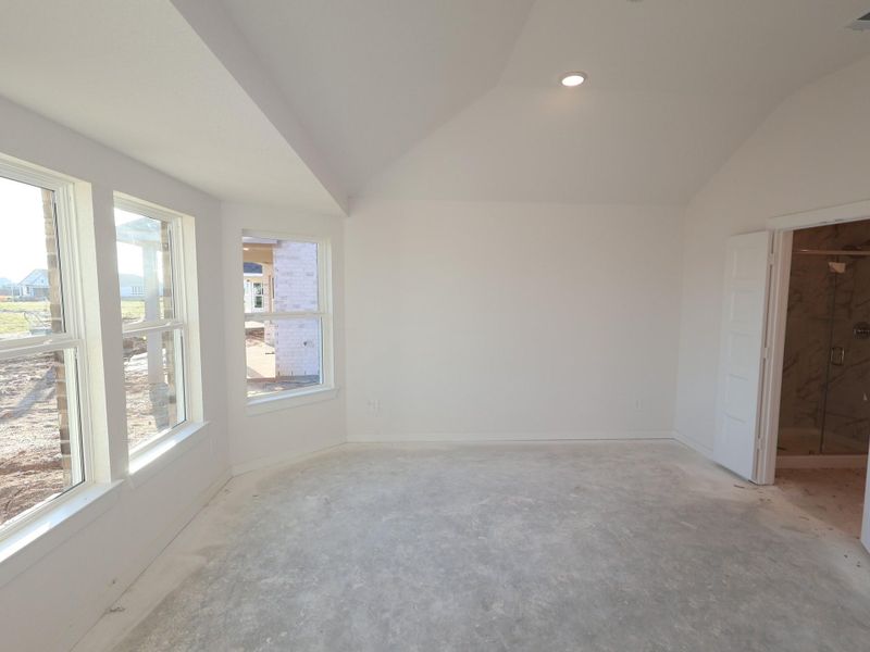 Spacious, unfurnished interior of a new home in Wildrye, Waller (Image 13).