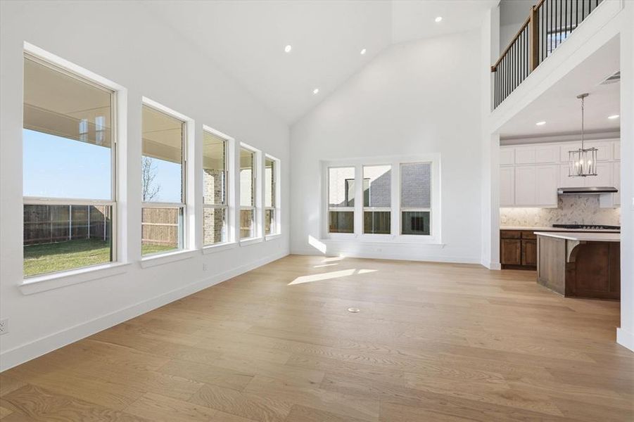 Spacious, unfurnished interior of a new home in Cambridge Crossing, Celina (Image 21).
