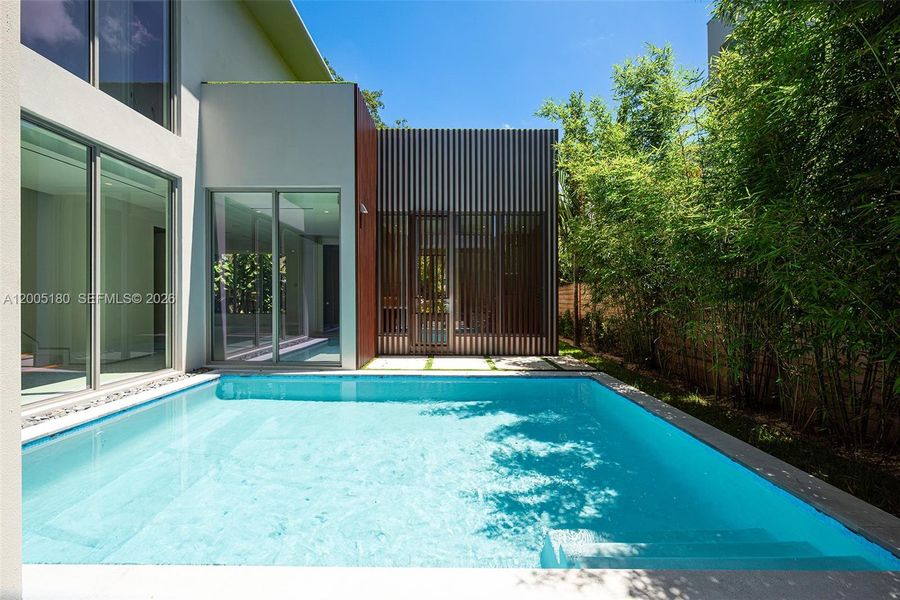 Exterior details and patio area of a home in , Miami (Image 29).
