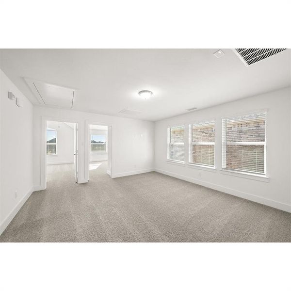 Spacious, unfurnished interior of a new home in The Villages at Charleston, Glenn Heights (Image 14).