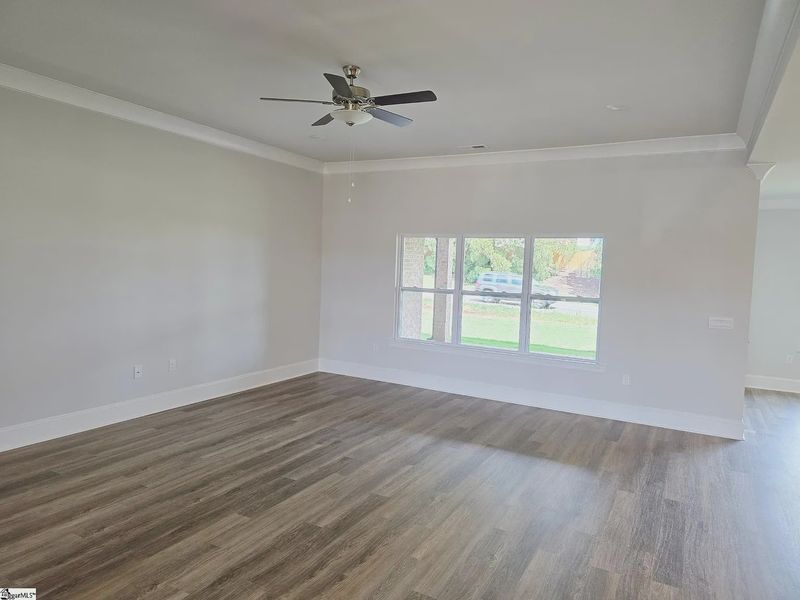 Spacious, unfurnished interior of a new home in Hidden Lake Estates, Greenville (Image 14).