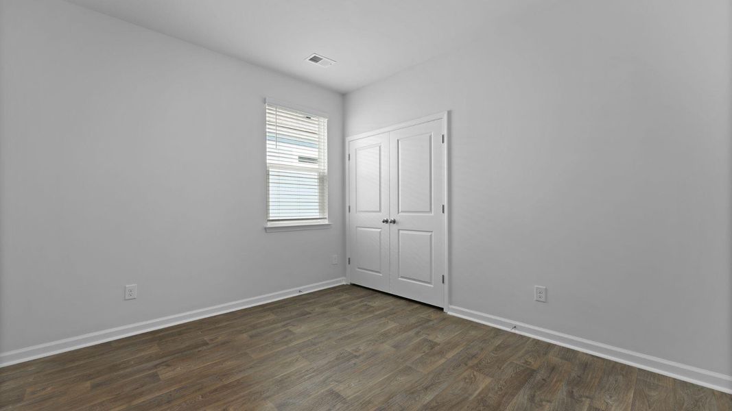 Spacious, unfurnished interior of a new home in Hillcrest, Ravenel (Image 27).