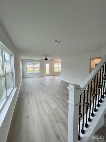 Spacious, unfurnished interior of a new home in Allison Acres, Cantonment (Image 7).