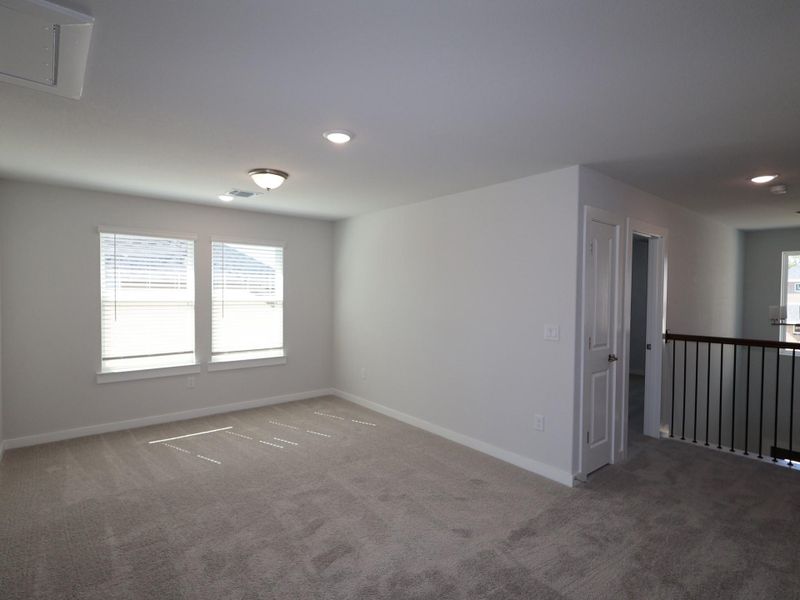 Spacious, unfurnished interior of a new home in Edgewood, Leander (Image 13). Spacious, unfurnished interior of a new home in Edgewood, Leander (Image 13).