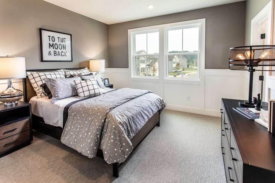Representative furnished interior of a home built from the Riverside by Beazer Homes in Tiberon Woods, Cumming (Image 8).
