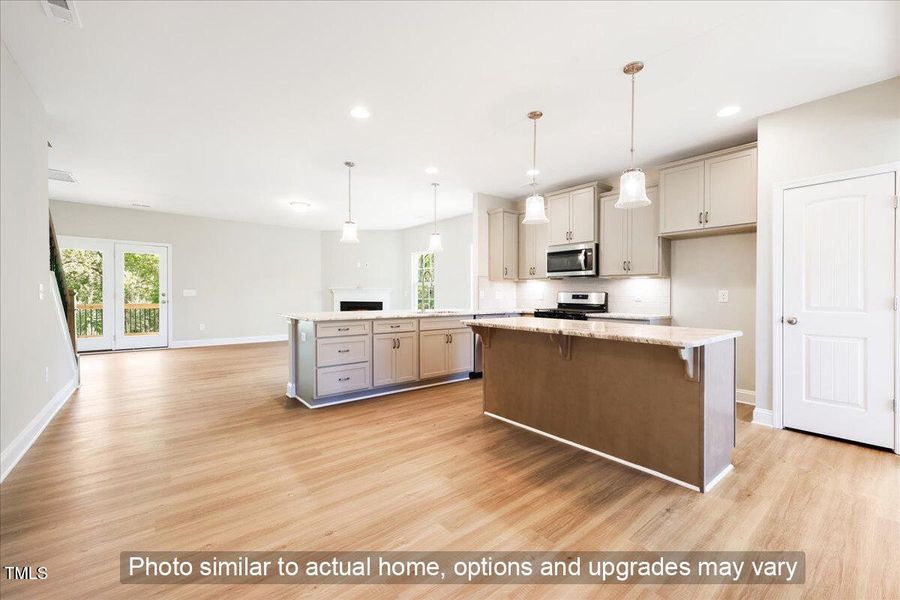 Seagrove_E_SWS_lot27_5226_Salem_Woods_Dr