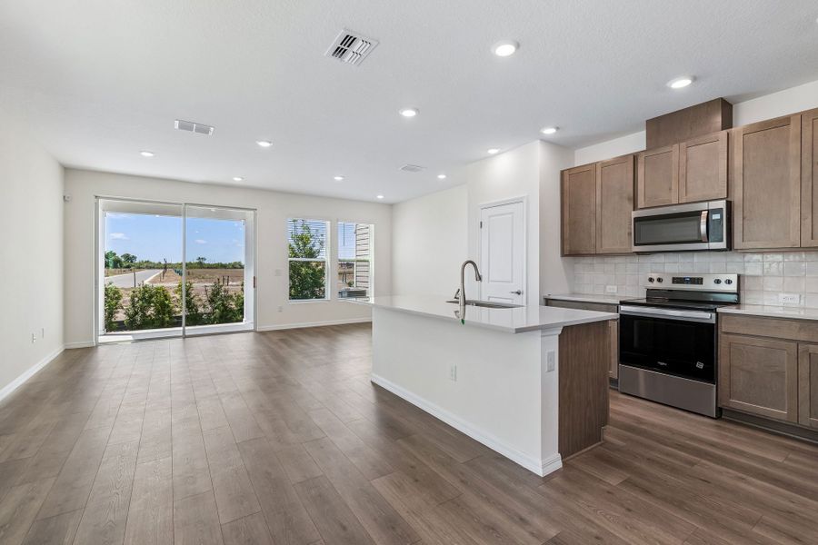 The Peppermill - Family Room
