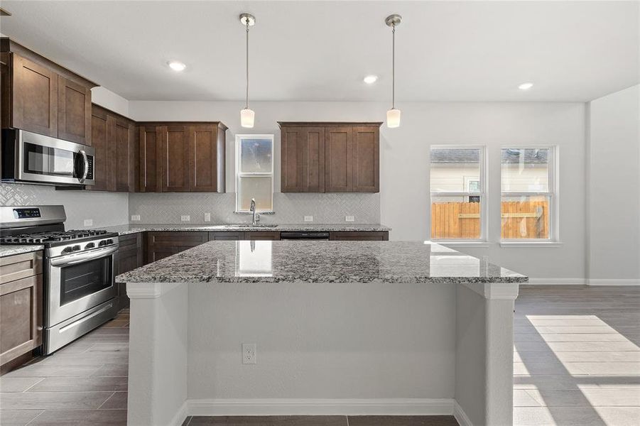 Representative furnished interior of a home built from the Nathan 2833 S by Saratoga Homes in Morningstar, Georgetown (Image 4).