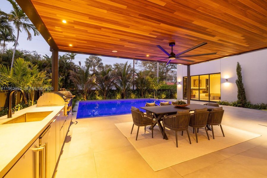 Exterior details and patio area of a home in , Miami Shores (Image 27).