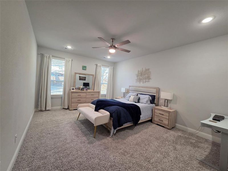 Furnished interior view inside a new home in , Wylie (Image 26).