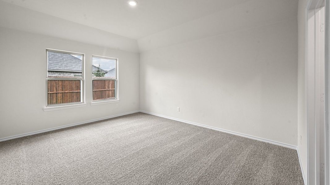 Representative unfurnished interior of a home built from the Travis by D.R. Horton in Enclave at Kings Fort, Kaufman (Image 9).