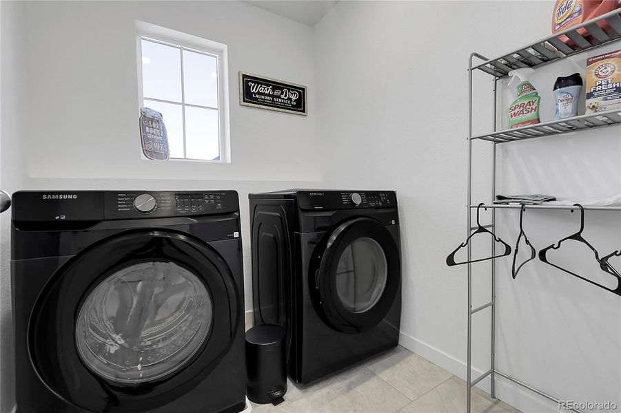 Furnished interior view inside a new home in Independence: The Pioneer Collection, Elizabeth (Image 16).