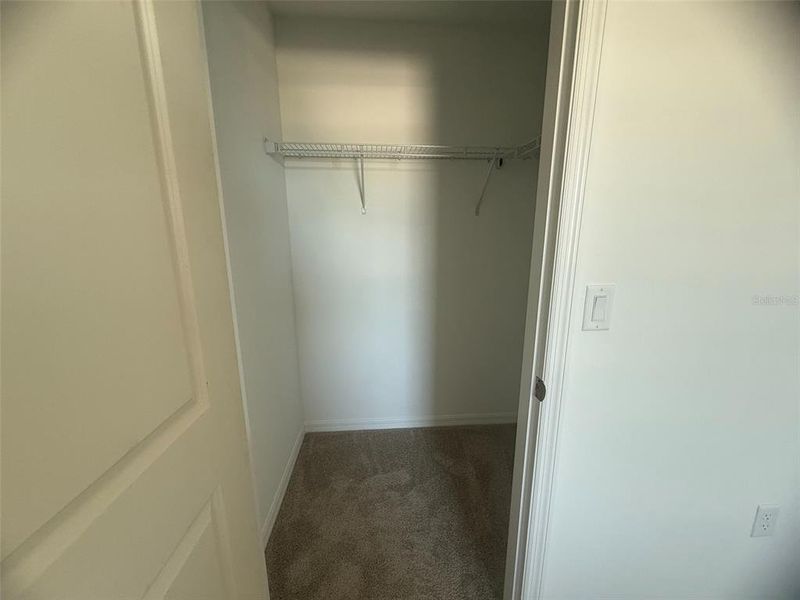 Spacious, unfurnished interior of a new home in Tyson Reserve, St. Cloud (Image 24).