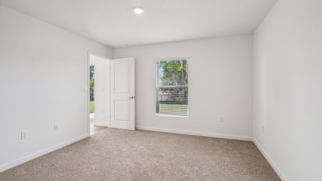 Representative unfurnished interior of a home built from the Greenbriar by D.R. Horton in Somerset Bay, Spring Hill (Image 20). Representative unfurnished interior of a home built from the Greenbriar by D.R. Horton in Somerset Bay, Spring Hill (Image 20).