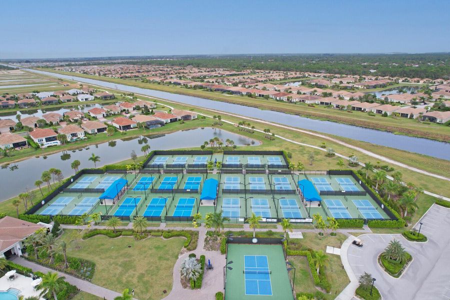 Image 43 of a home in . Image 43 of a home in .