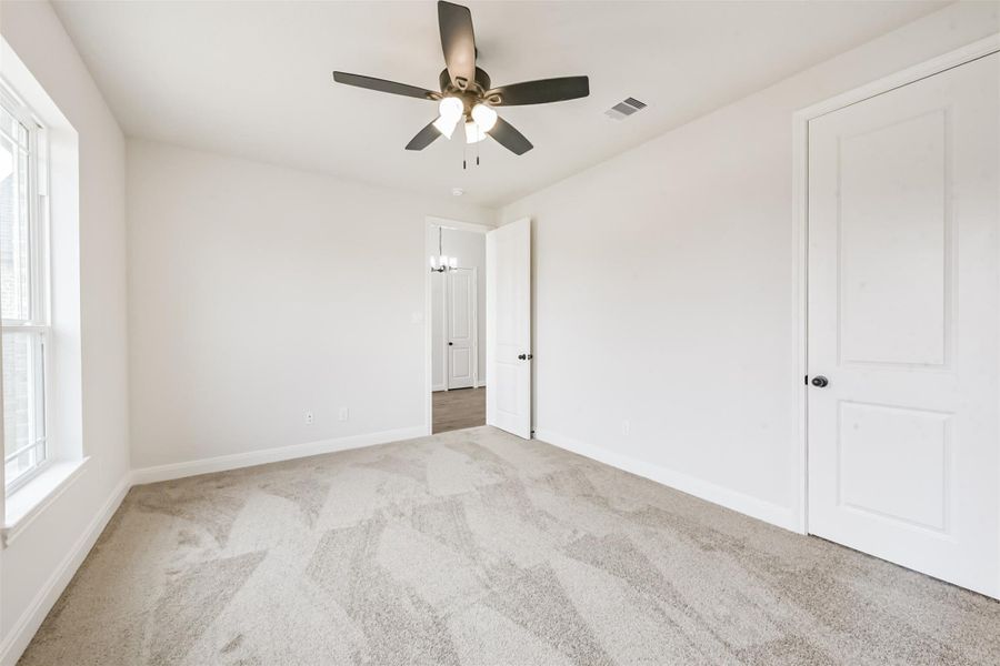 Spacious, unfurnished interior of a new home in , Baytown (Image 38).