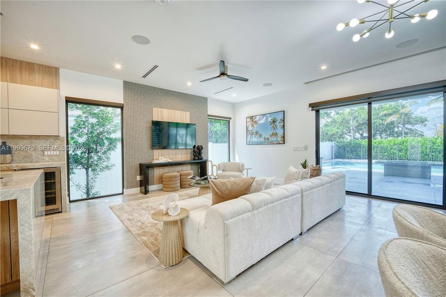 Furnished interior view inside a new home in , Fort Lauderdale (Image 47).