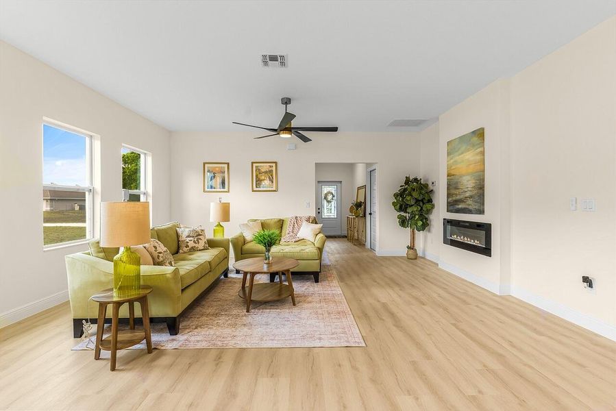 8646-100th-Ave-HigMedia-010-1280