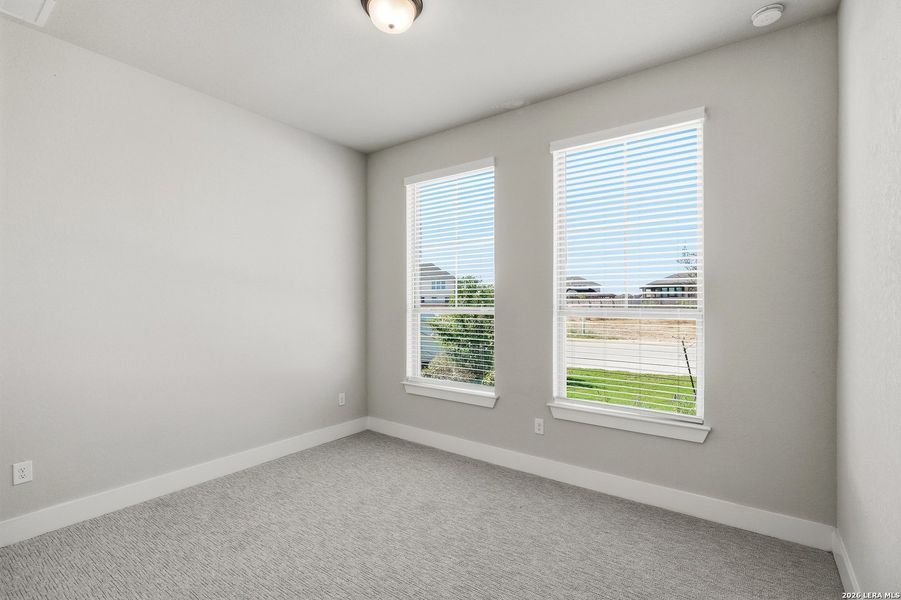 Spacious, unfurnished interior of a new home in Alsatian Oaks, Castroville (Image 32).