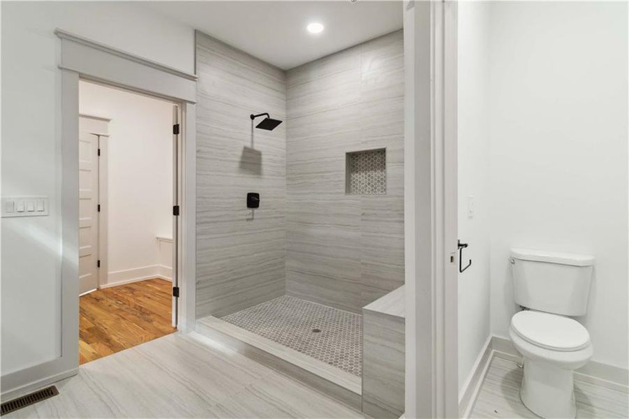 Furnished interior view inside a new home in , Gainesville (Image 5). Furnished interior view inside a new home in , Gainesville (Image 5).