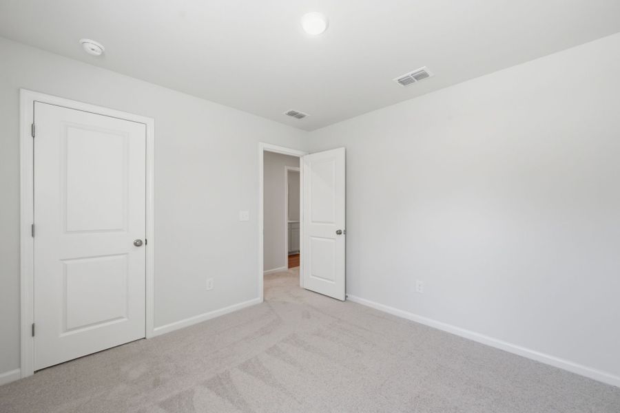 Spacious, unfurnished interior of a new home in Grand Arbor, Blythewood (Image 15).