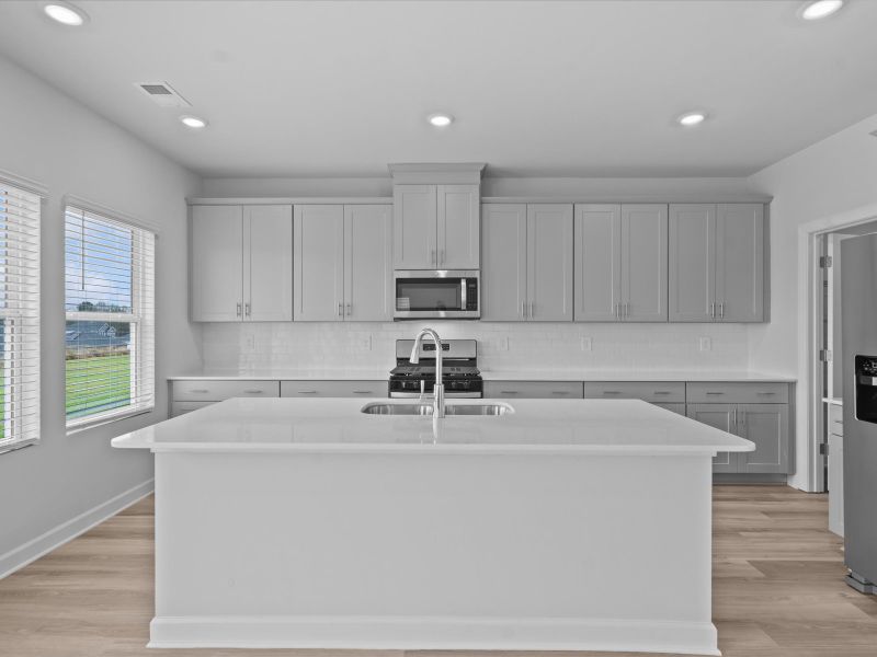 Furnished interior view inside a new home in Chatham Forest, Duncan (Image 3). Furnished interior view inside a new home in Chatham Forest, Duncan (Image 3).