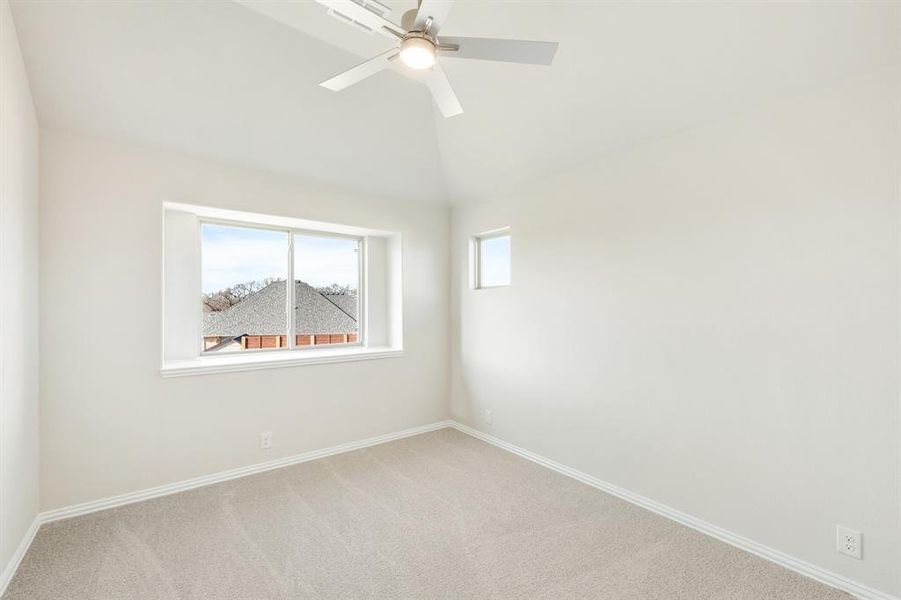 Spacious, unfurnished interior of a new home in El Dorado, Granbury (Image 30).