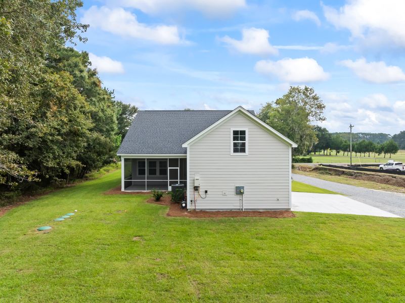 Exterior details and patio area of a home in Charleston County Homes, Charleston (Image 3).