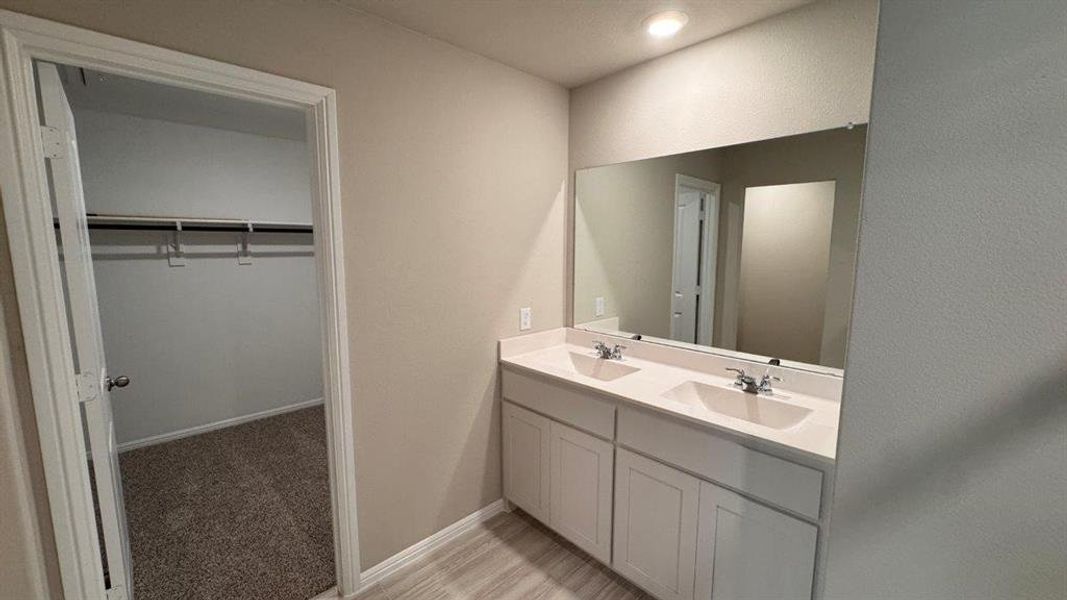 Furnished interior view inside a new home in Meadowbrook Estates, Cleburne (Image 7). Furnished interior view inside a new home in Meadowbrook Estates, Cleburne (Image 7).