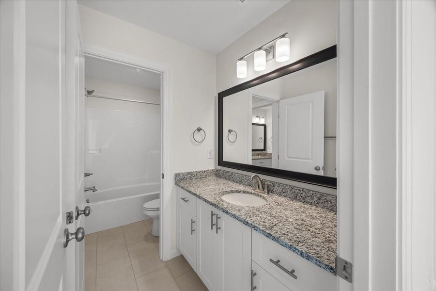 Furnished interior view inside a new home in Crawford Creek, Grovetown (Image 9).