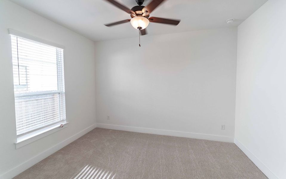 Spacious, unfurnished interior of a new home in Sanctuary, Salado (Image 8).