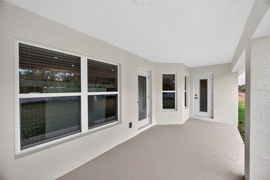Exterior details and patio area of a home in Hill Country Estates, Dade City (Image 29).