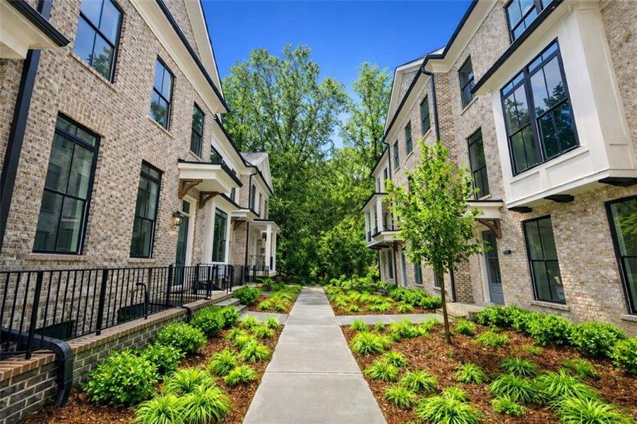 Exterior details and patio area of a home in Byers Park, Alpharetta (Image 33).