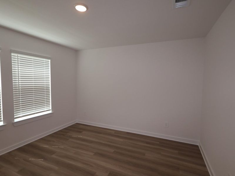 Spacious, unfurnished interior of a new home in Magnolia Ridge, Magnolia (Image 15).