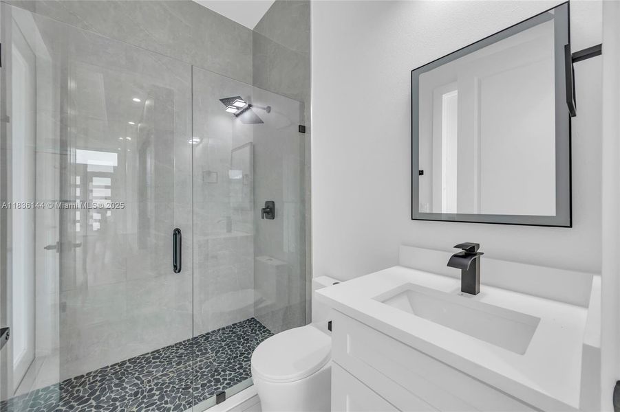 Furnished interior view inside a new home in , Port St. Lucie (Image 5).