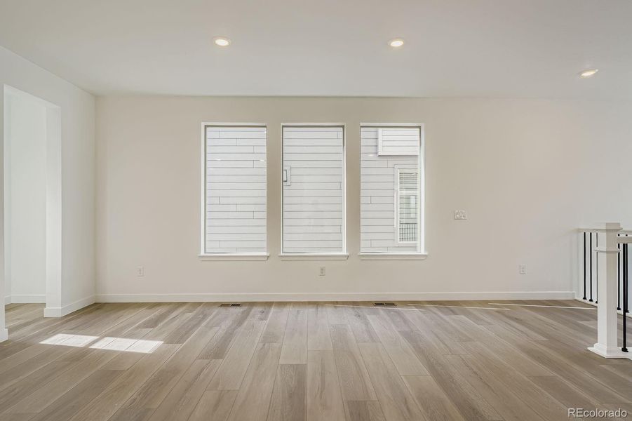 Spacious, unfurnished interior of a new home in Red Rocks Ranch: The Skyline Collection, Morrison (Image 10).