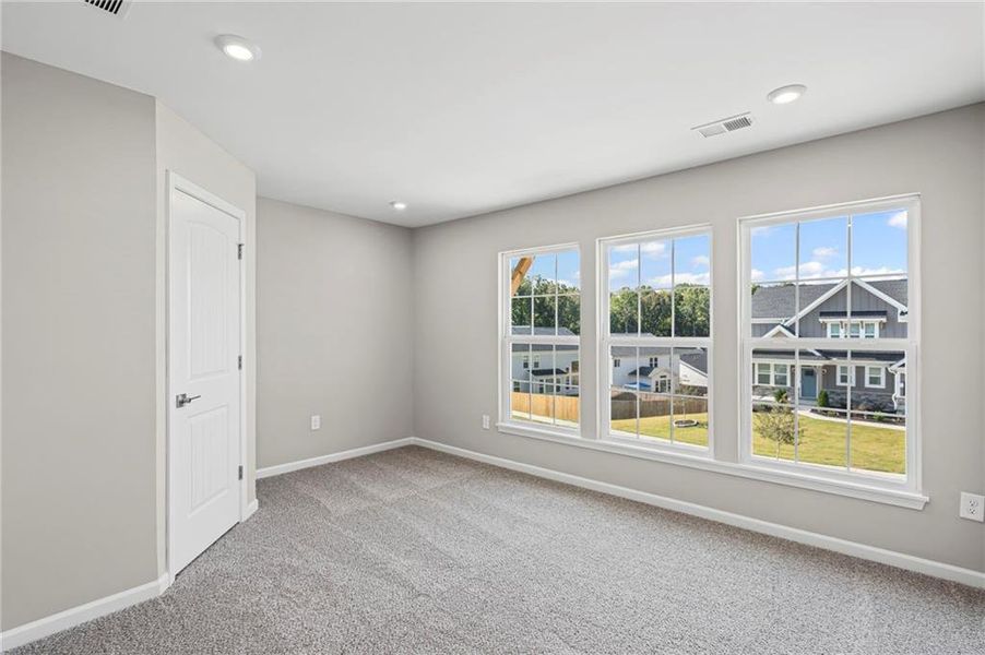 Spacious, unfurnished interior of a new home in The Reserve At Liberty Park, Braselton (Image 32). Spacious, unfurnished interior of a new home in The Reserve At Liberty Park, Braselton (Image 32).