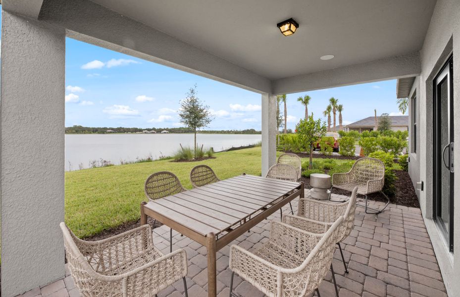 Optional lanai to enjoy your new home in LaBelle,