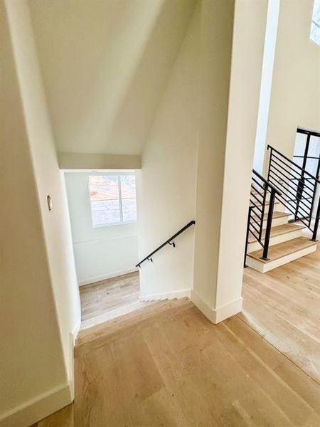 Spacious, unfurnished interior of a new home in , Sandy Springs (Image 67).