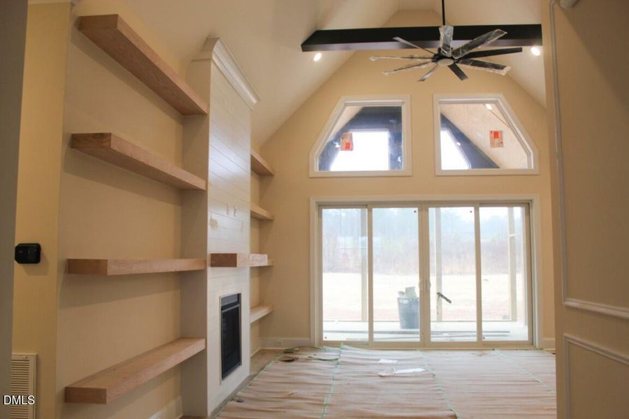 IMG_7344 (Medium) IMG_7344 (Medium)