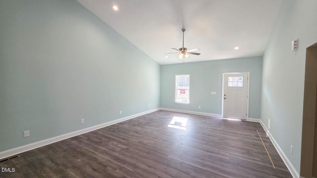 20260213_151039 (Medium) 20260213_151039 (Medium)