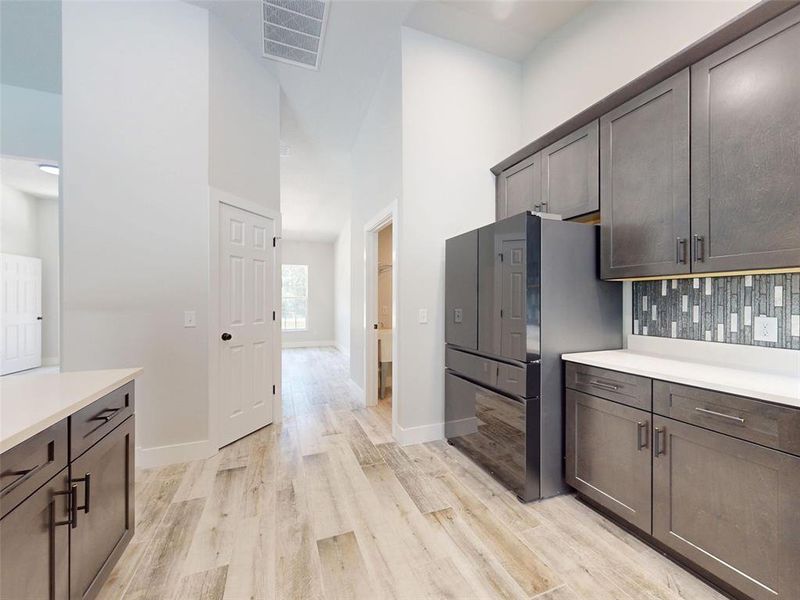 Image 70 of a home in .